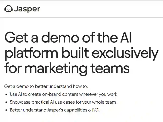 Plataforma Jasper AI generando contenido de alta calidad en español.